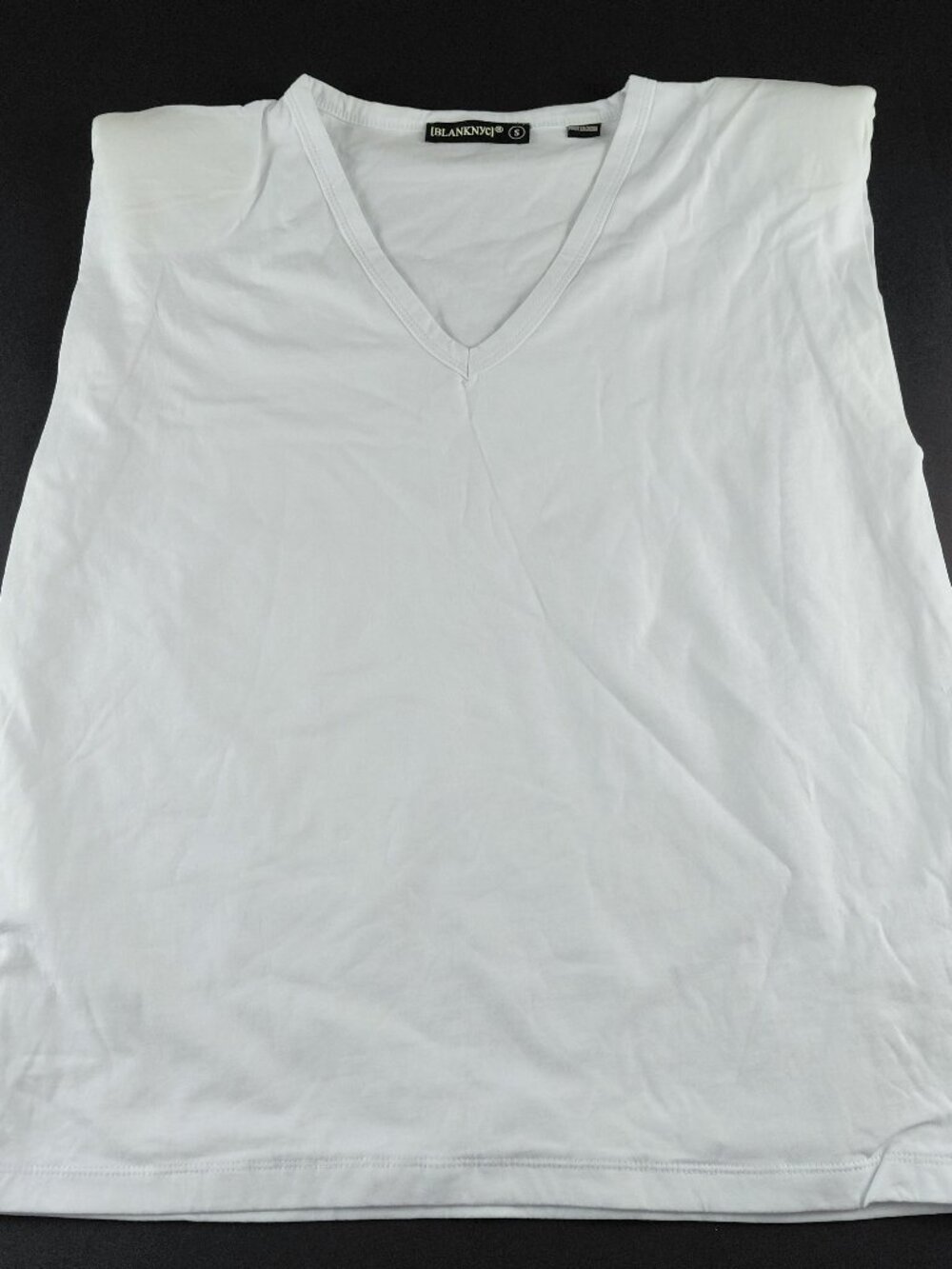 Blank NYC Might Be Right V-Neck Muscle Tank Top Women's S White Shoulder Pads